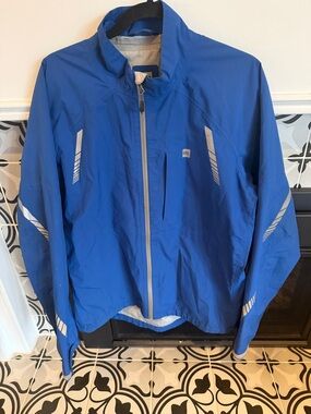 MEC Blue Men's Lightweight Windbreaker
